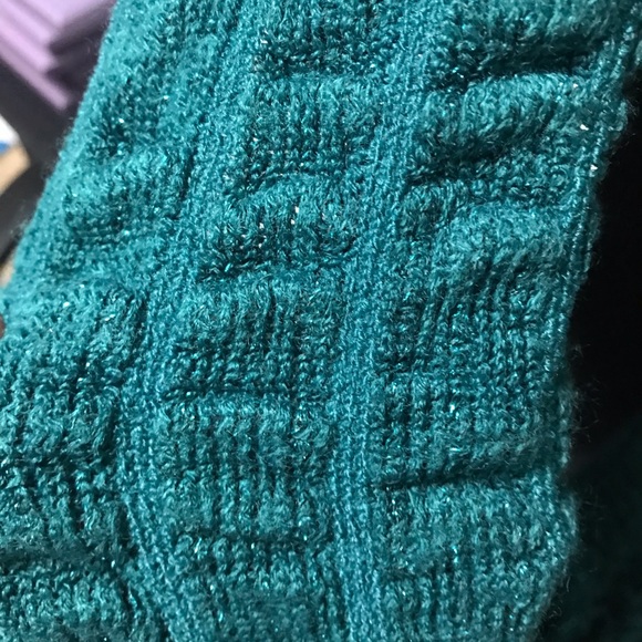 Infinity Scarf - Picture 4 of 5
